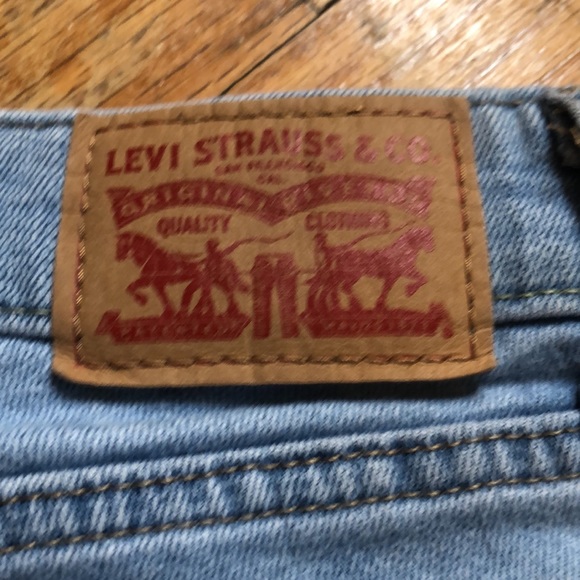 Levi’s 711 Light wash skinny jeans size 28 - Picture 7 of 7